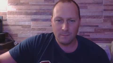 lustonfan online show from 21, 4, 2026