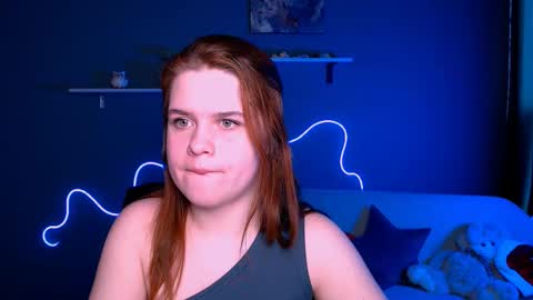 lusy_puff online show from 11, 2, 2025