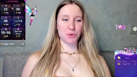 Snapshot of lusyagreenberg chatting on 14, 1, 2025 LusyaGreenberg online show from 14, 1, 2025