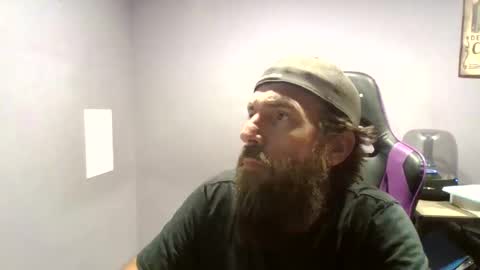 Snapshot of luv2likslit611455 chatting on 15, 9, 2025 Luv2likslit online show from 15, 9, 2025