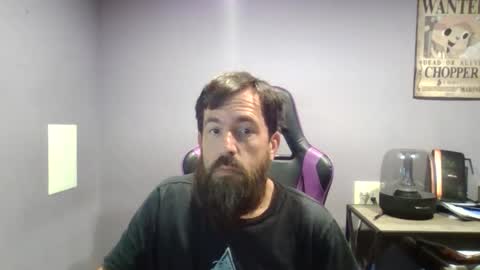 Snapshot of luv2likslit611455 chatting on 14, 10, 2025 Luv2likslit online show from 14, 10, 2025