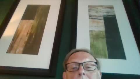 Snapshot of luvbigtits271 chatting on 6, 1, 2025 luvbigtits271 online show from 6, 1, 2025