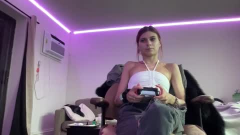 Snapshot of luvkoko chatting on 26, 5, 2026 luvkoko online show from 26, 5, 2026