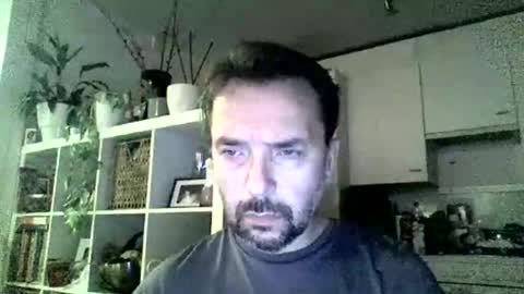 Snapshot of luvly chatting on 12, 12, 2024 Luvly online show from 12, 12, 2024