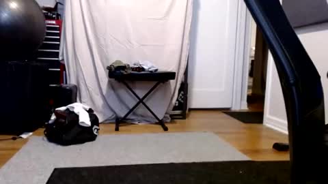 Snapshot of luvshonitoff chatting on 24, 2, 2025 Jim Bo online show from 24, 2, 2025