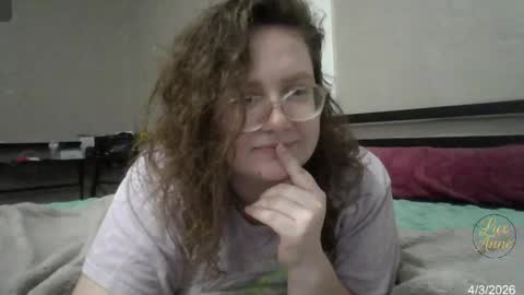 Snapshot of lux_anne chatting on 3, 4, 2026 Lux anne online show from 3, 4, 2026