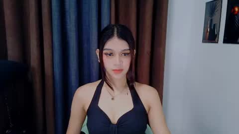 Snapshot of lux_white chatting on 24, 7, 2026 queen lux online show from 24, 7, 2026