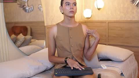 Luxa  online show from 16, 4, 2026