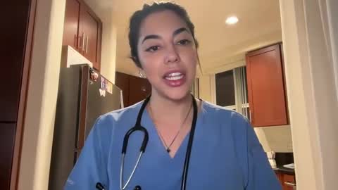 luxcher22 online show from 5, 2, 2025