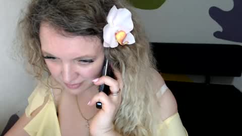 Snapshot of luxdonna chatting on 29, 6, 2026 Donna online show from 29, 6, 2026