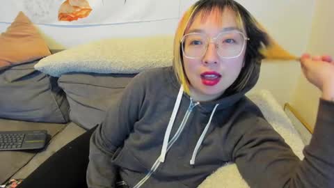 LuxGray online show from 12, 2, 2025