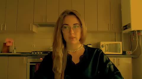 Katie online show from 12, 9, 2025