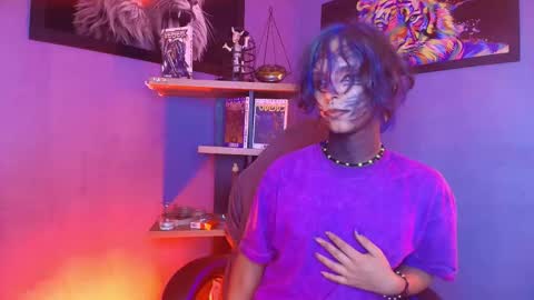 Luxiel 3 online show from 11, 2, 2026