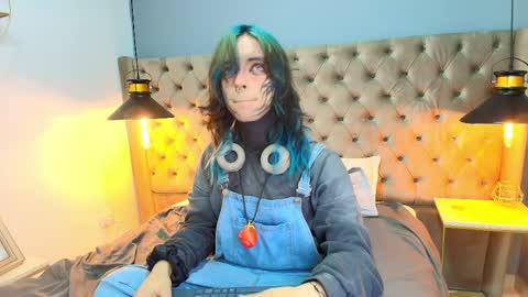 Luxiel 3 online show from 6, 4, 2026