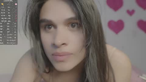 Snapshot of luz_celeste_ chatting on 25, 6, 2026 Luz online show from 25, 6, 2026