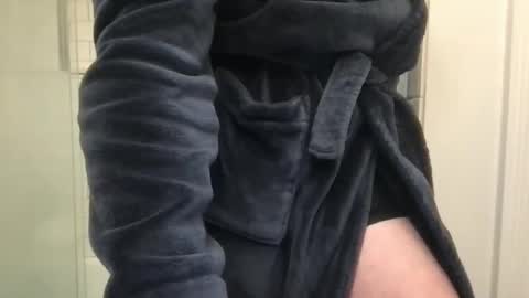 lvguynextdoor440656 online show from 15, 11, 2025