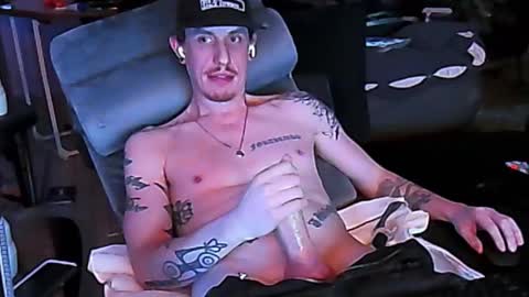 Snapshot of lwooda chatting on 5, 1, 2025 lwooda online show from 5, 1, 2025