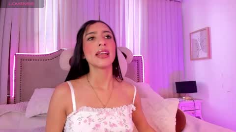 Snapshot of lya_brown chatting on 24, 4, 2026 lya_brown online show from 24, 4, 2026