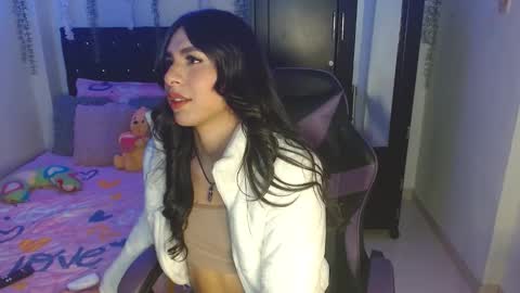 Snapshot of lyaa_cutee chatting on 1, 2, 2026 Lyaa Cutee online show from 1, 2, 2026