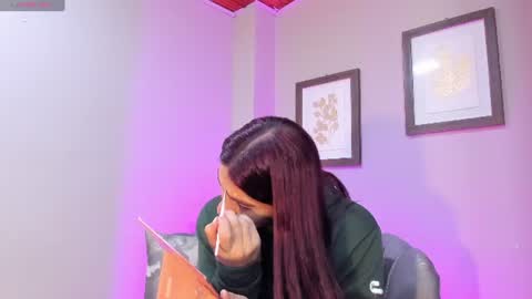Snapshot of lyaa_sweet1 chatting on 1, 8, 2026 Lyaa Sweet online show from 1, 8, 2026