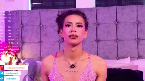 Snapshot of lyadumont chatting on 12, 4, 2026 LYA online show from 12, 4, 2026