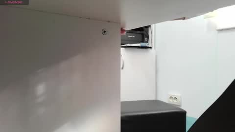 Snapshot of lyalya7773 chatting on 3, 12, 2025 lyalya7773 online show from 3, 12, 2025