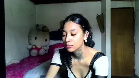 lyam_ebony online show from 2, 4, 2026