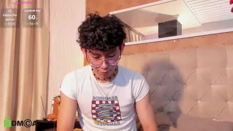 Lyan online show from 22, 2, 2026