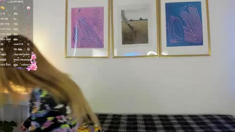 Snapshot of lyana_xz chatting on 25, 5, 2026 LYA online show from 25, 5, 2026