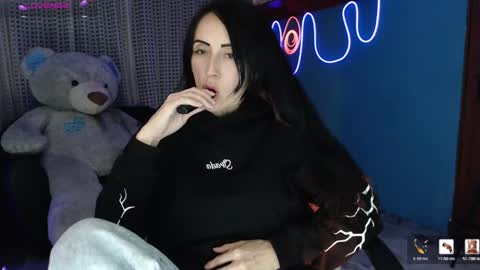 Snapshot of lyann_ chatting on 26, 5, 2026 Lyann online show from 26, 5, 2026