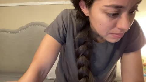 Olivia online show from 17, 11, 2025