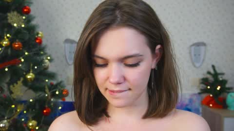 hi im Lyle online show from 12, 12, 2024