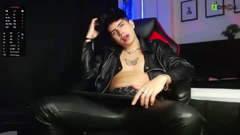 Lyle Bennett Freelance Model online show from 18, 5, 2026