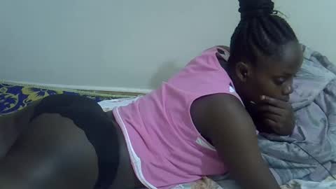 lyn_anna online show from 18, 5, 2026