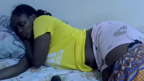Snapshot of lyn_anna chatting on 22, 6, 2026 lyn_anna online show from 22, 6, 2026