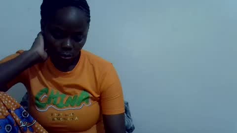 Snapshot of lyn_anna chatting on 5, 7, 2026 lyn_anna online show from 5, 7, 2026