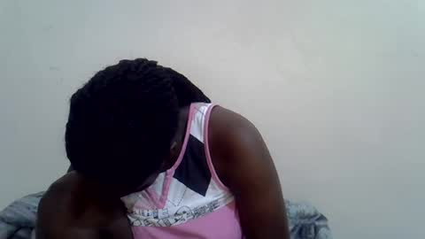 Snapshot of lyn_anna chatting on 9, 7, 2026 lyn_anna online show from 9, 7, 2026