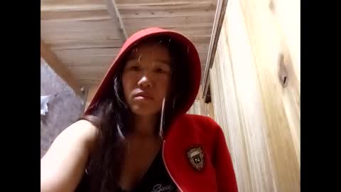 lyn_eva online show from 10, 3, 2026