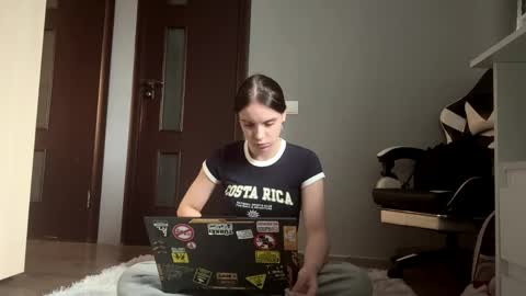 Snapshot of lynettawiseman chatting on 5, 6, 2026 Eva online show from 5, 6, 2026