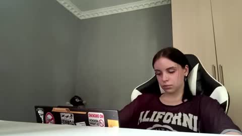 Snapshot of lynettawiseman chatting on 7, 7, 2026 Eva online show from 7, 7, 2026