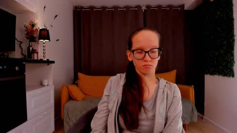 Sara online show from 17, 2, 2025