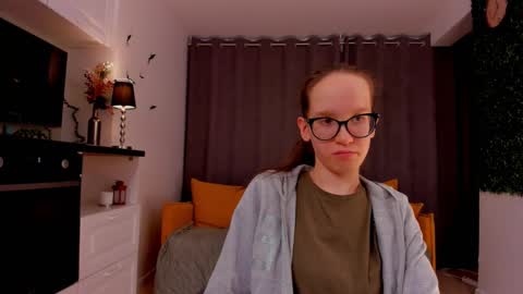 Sara online show from 22, 2, 2025