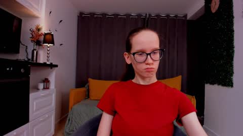 Sara online show from 26, 2, 2025