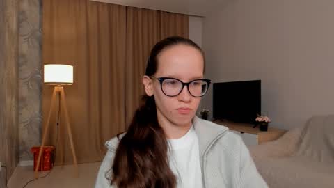 Sara online show from 12, 9, 2025