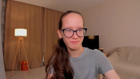 Sara online show from 26, 9, 2025