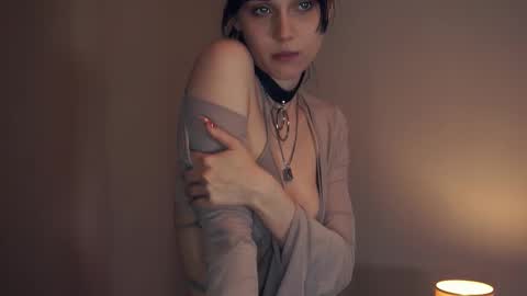 Snapshot of lynnabelow chatting on 18, 2, 2025 Elisabet but for you just Elie 4 online show from 18, 2, 2025