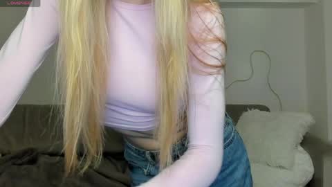 Snapshot of lynnadream_ chatting on 29, 5, 2026 lynnadream_ online show from 29, 5, 2026