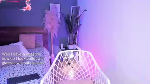 Snapshot of lynncute chatting on 21, 7, 2026 Law online show from 21, 7, 2026