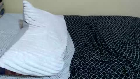 Snapshot of lynnesee chatting on 16, 4, 2026 lyenne online show from 16, 4, 2026