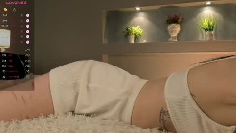 Lola online show from 9, 3, 2025